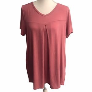 NWT Shop Basic Top